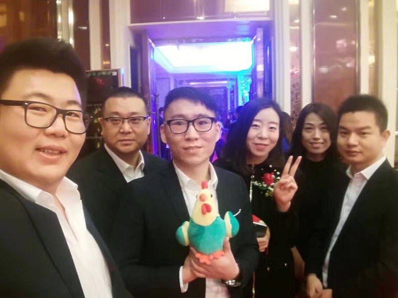 海天裝飾·易尚國際 一起蛻變 騰飛2017！